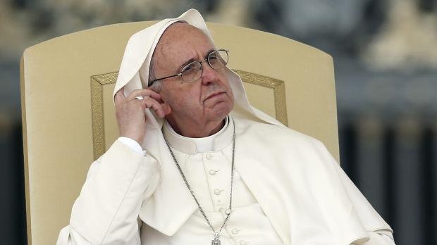 El Papa pide que "la tierra y el dinero" vuelvan a ser "para todos"