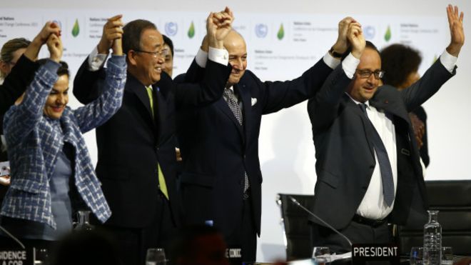 COP21: aprueban histórico acuerdo contra el cambio climático en la cumbre de París