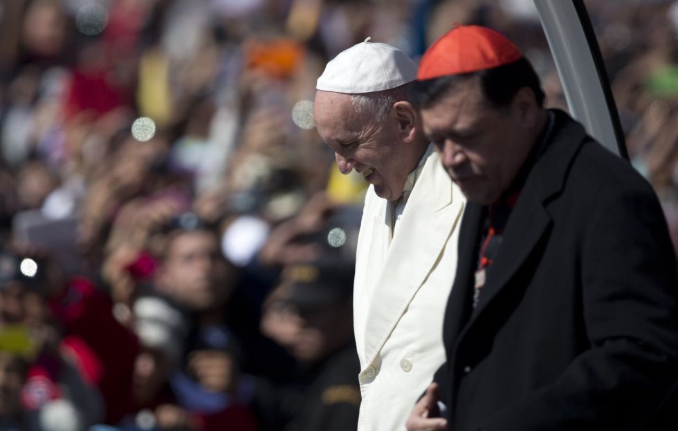 “Al papa se le cayó su máscara de sacerdote bondadoso”