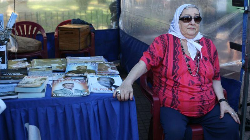 El papa Francisco se reunió con la jefa de las madres de la Plaza de Mayo