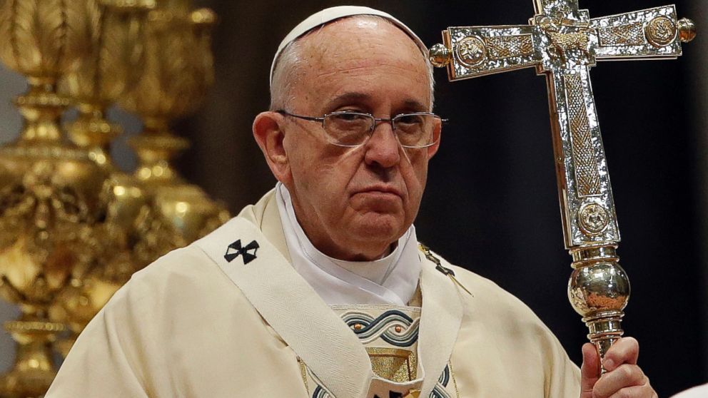 El papa pide en 1 Mayo un modelo que respete la dignidad humana