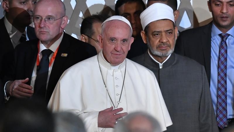 El papa Francisco llega a Egipto en visita histórica