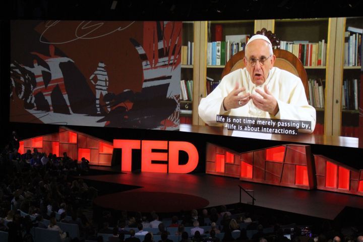 El papa Francisco sorprende a líderes mundiales con una charla TED