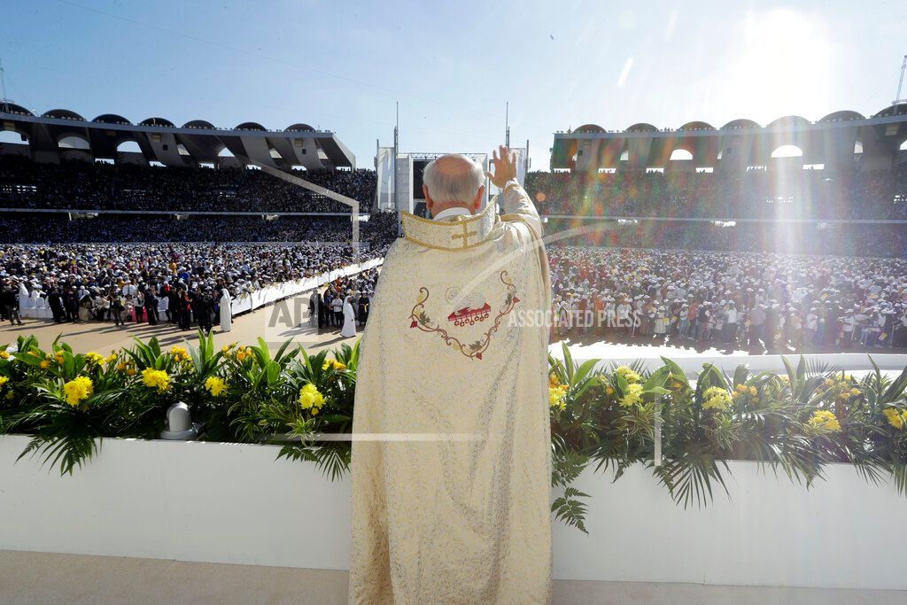 La misa del papa en los Emiratos Árabes fue histórica