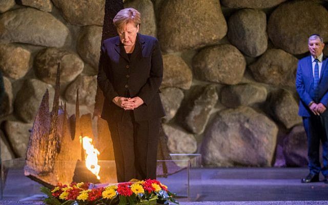 Angela Merkel dice que la libertad de expresión debe reducirse para mantener a la sociedad libre