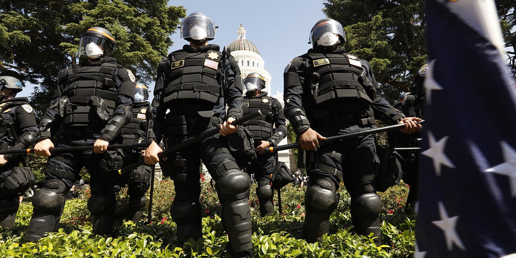 El Gobierno Federal compra equipo anti disturbios, aumenta presupuesto de seguridad