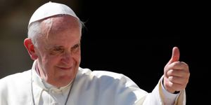 El Papa Francisco: "Ser cristianos no es sólo cumplir los Mandamientos"