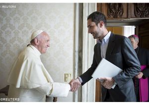 El Papa Francisco recibe al CEO de Instagram en el Vaticano