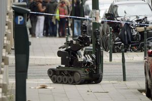 Policía de Dallas utiliza robot militar para matar a civil