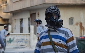 Ataque de "FALSA BANDERA" - Ron Paul dice que el ataque químico sirio "no tiene sentido"