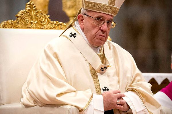El papa Francisco advierte sobre "fanáticos que convierten la doctrina en ideología"